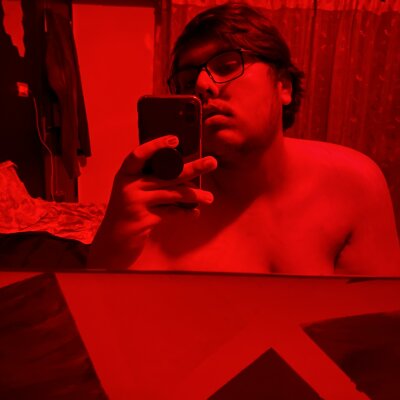 Hornychubby30