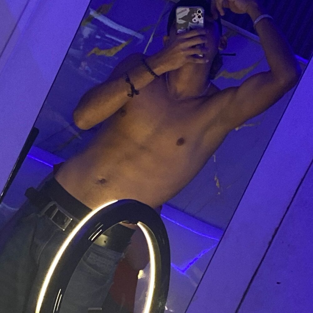 cam_sexboy18