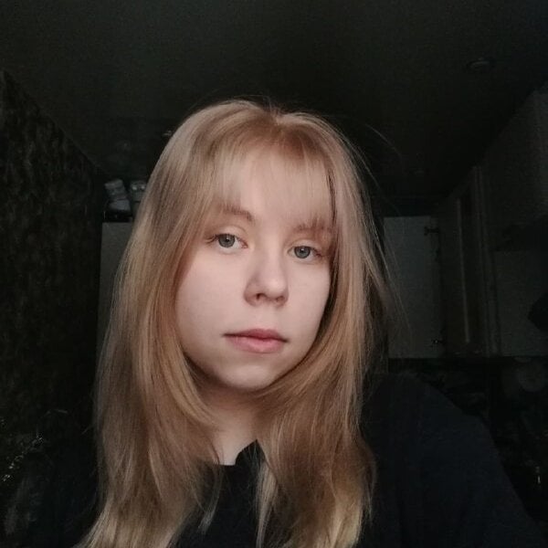 candymillyy_ webcam profile - Gabonese