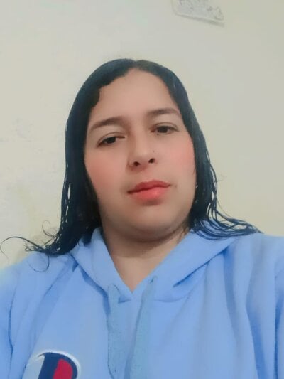 Jade_rousxx Female Blackhairyoung Free Webcam Sex