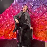 AlbaMesick's webcam live show