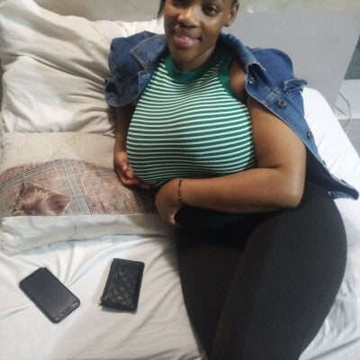 BOOBLICIOUSX - Stripchat Lovense Best Cam2cam Girl 