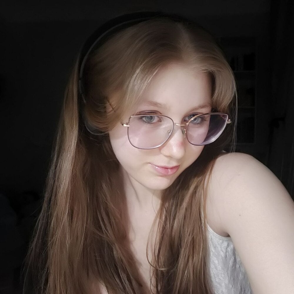 ElwineHessey profile