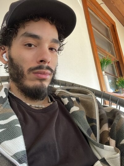 Iluvhead8 Male Straight Live Webcam Nude