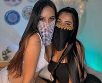 Naughty_arabs' Live Sex Cam Show