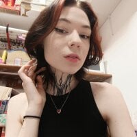 Offline chatovací místnost MaxineHeathcock