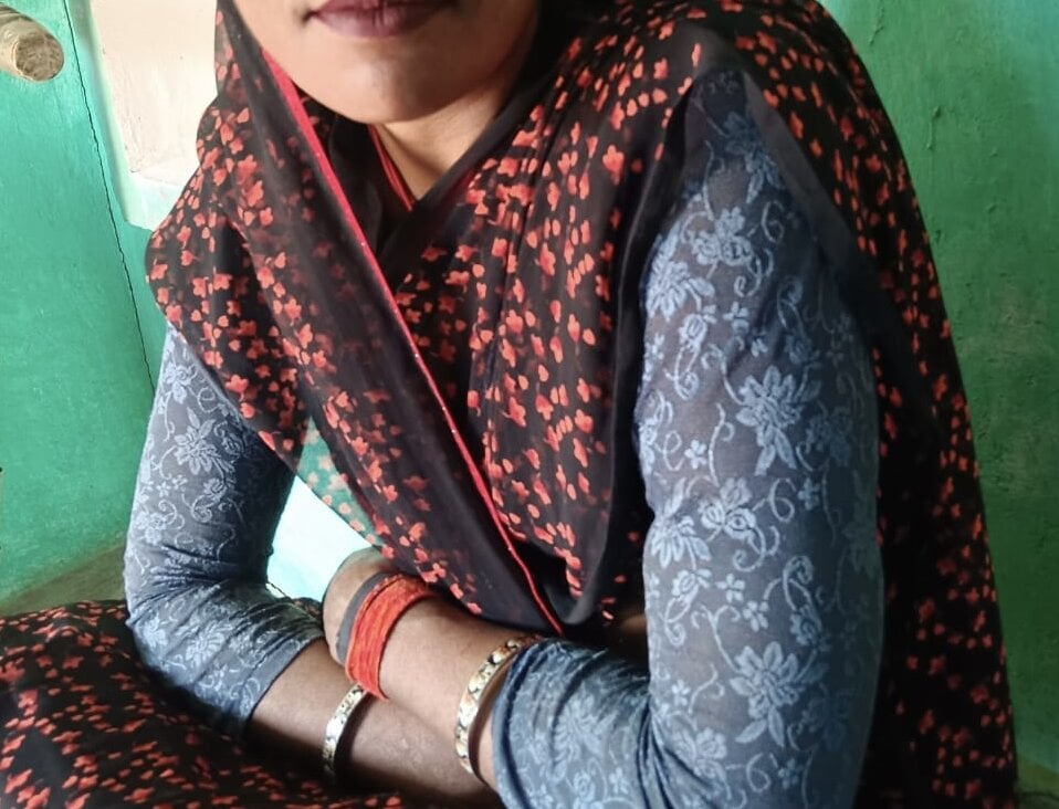 Hoty_khushbu live cam model at StripChat