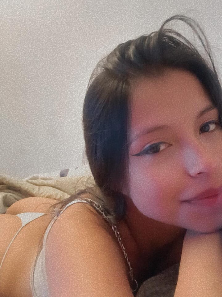 Chloe__cooper 🐠 live naked stream