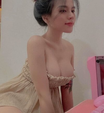 Thao-Cherry on StripChat