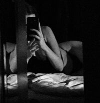 shrie_becerlyy0984's Live XXX Chat