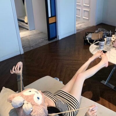 -Hottie - cam2cam