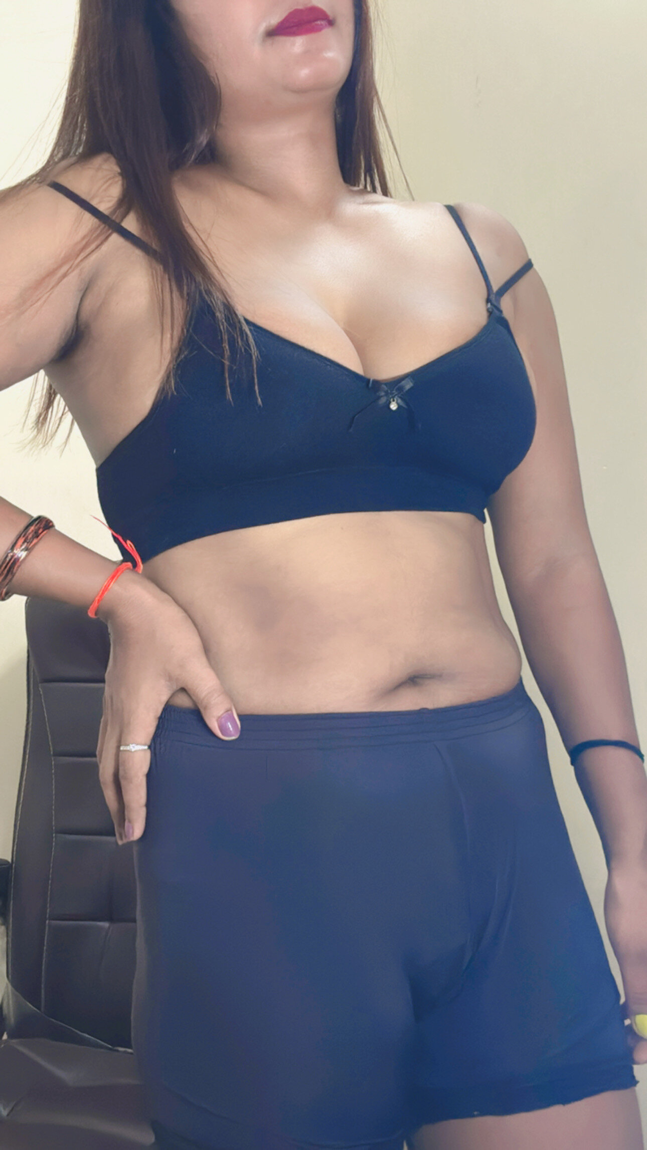 Naughtyishani1