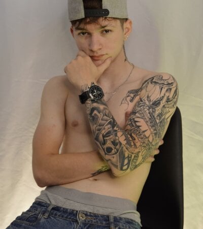 Jake_Davins Male Cheapestprivates Online Webcam Strip