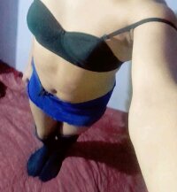 Vaishuhotfem's webcam live show