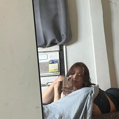 ursluttybabe_jes private show