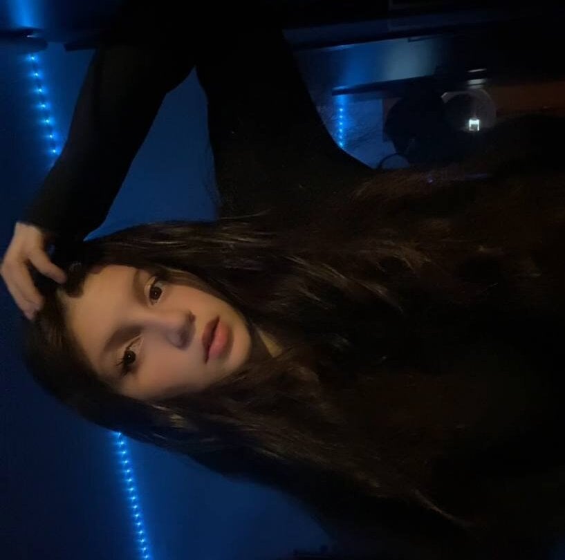 livesex.fan cozyplanet livesex profile in bisexual cams