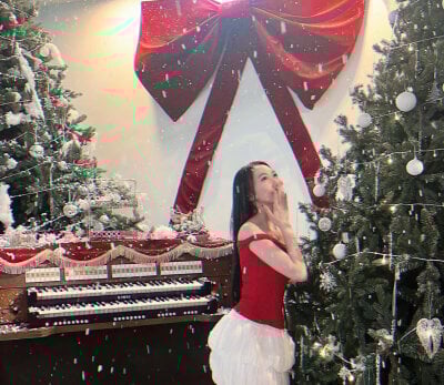 Doll79 Female Blonde Cam Naked