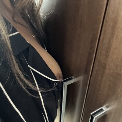 -ayeshasinghania-