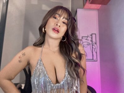 AsianMilfSheryl