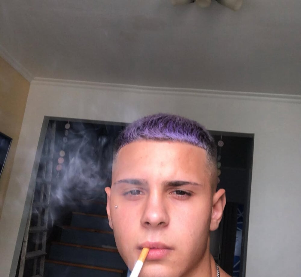 agusstincitoo777 from stripchat