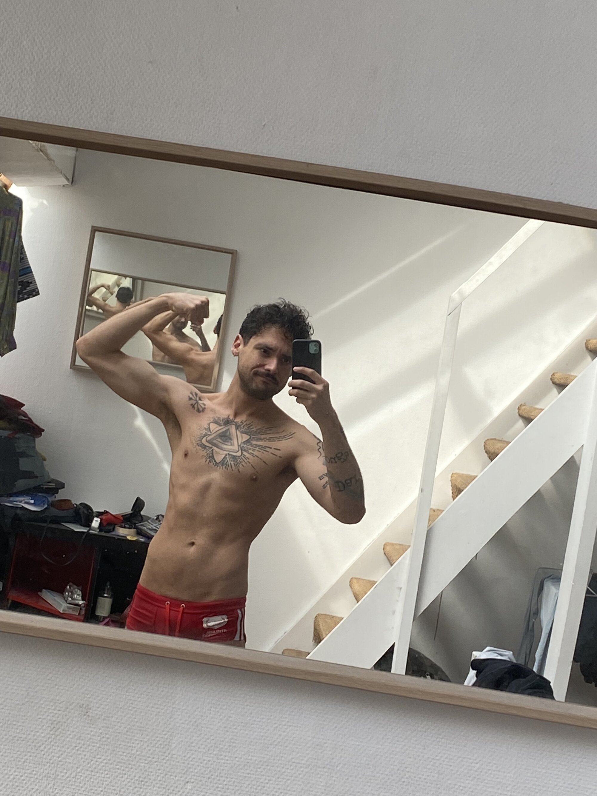 SlutBoyAx2