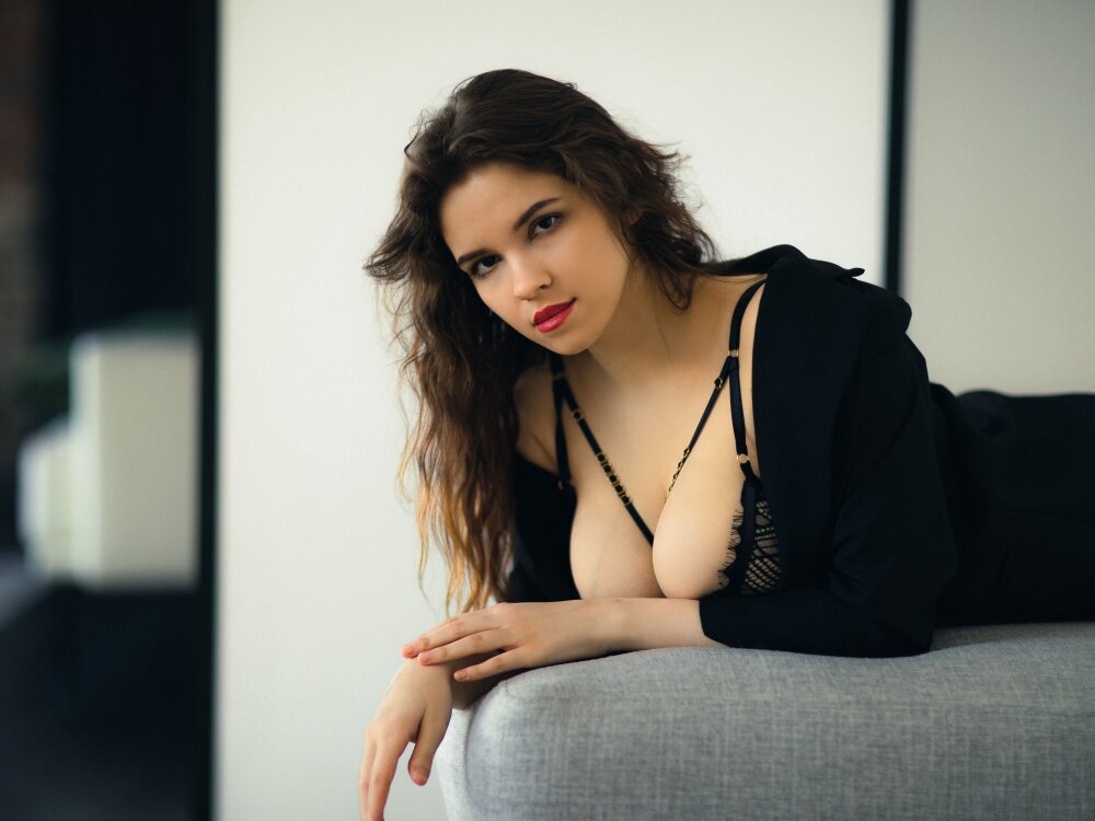 Live sex webcam photo for AdalynGlow #290028203