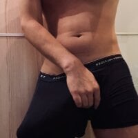 MrBig_20's webcam live show