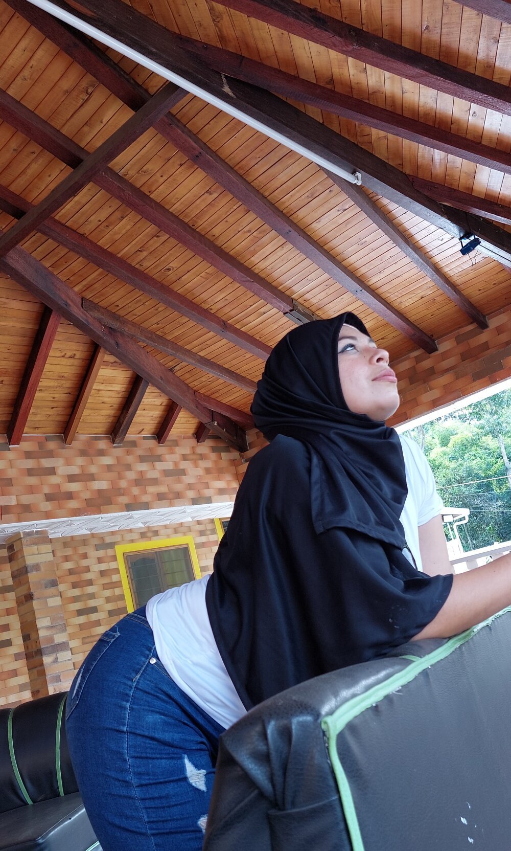 noortaheri777 from stripchat