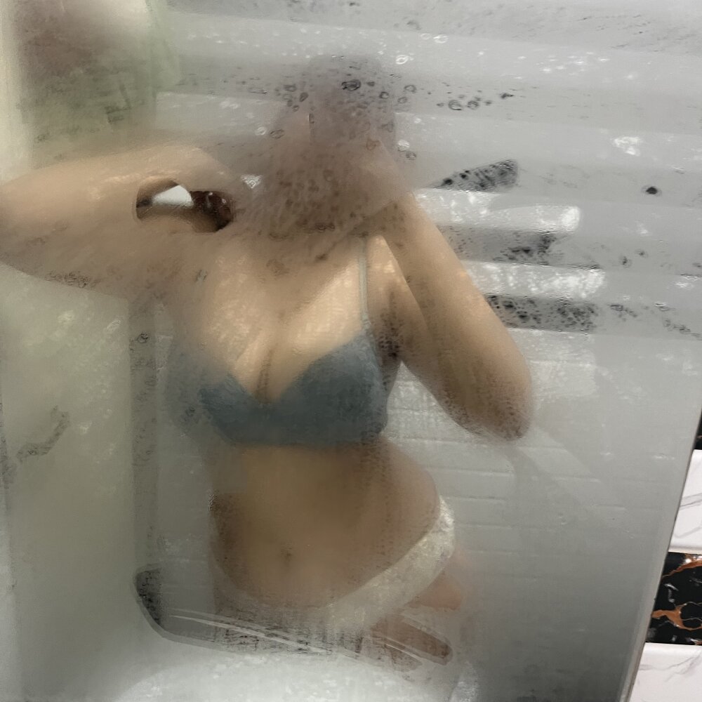 onaircams.com psamuel1997 livesex profile in large-tits cams