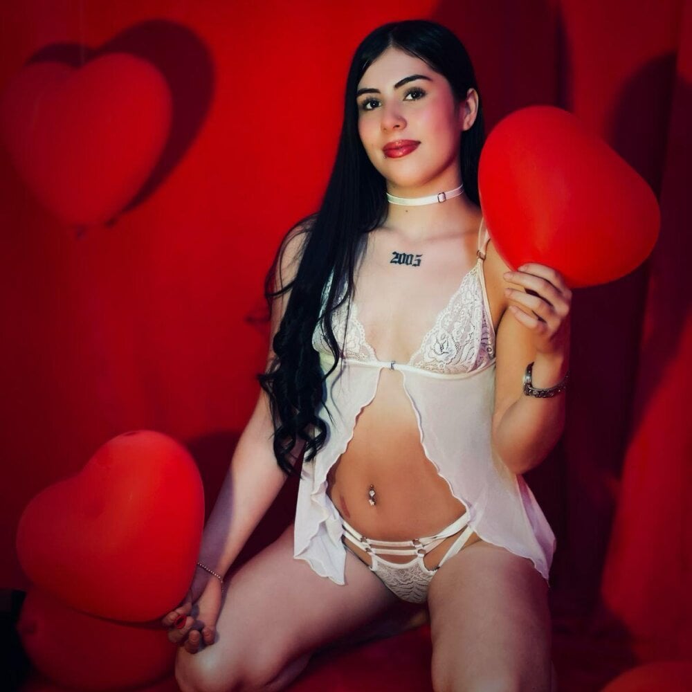 stripchat victoria_14 webcam profile pic via sexcam3d.net