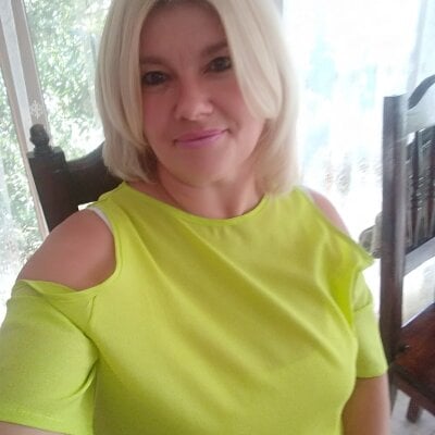 Diana_49 - Stripchat Best Cam2cam Spanking Girl 