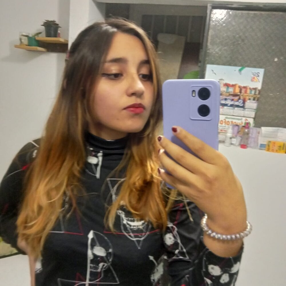 mia_cutte1 from stripchat