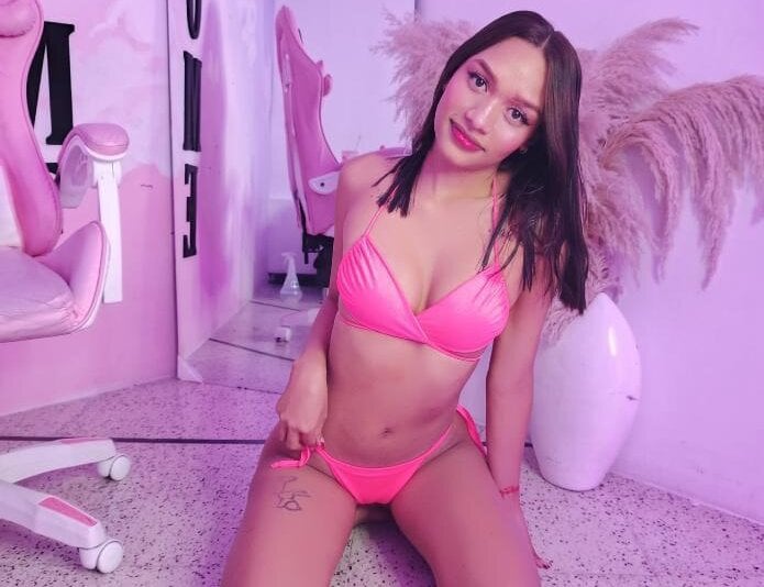 Mia_Gil_ profile