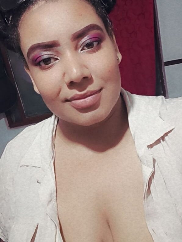 Cataleya_bigbotty profile