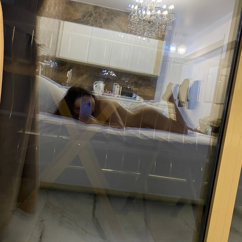 Live sex webcam photo for vaieee #290059565