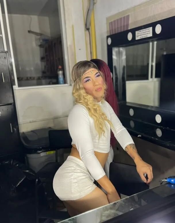 hellen_hots