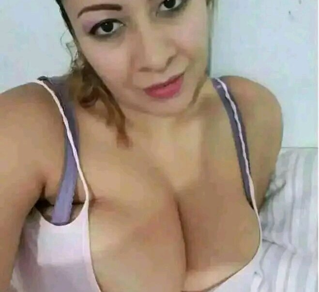 nora-skhona from stripchat