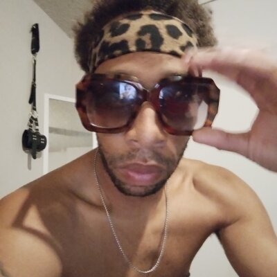 CumPleasureT_69 profile