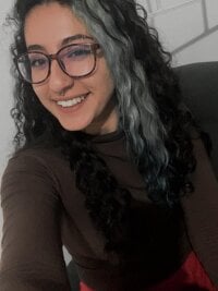 safirolin_a's Offline Chat Room