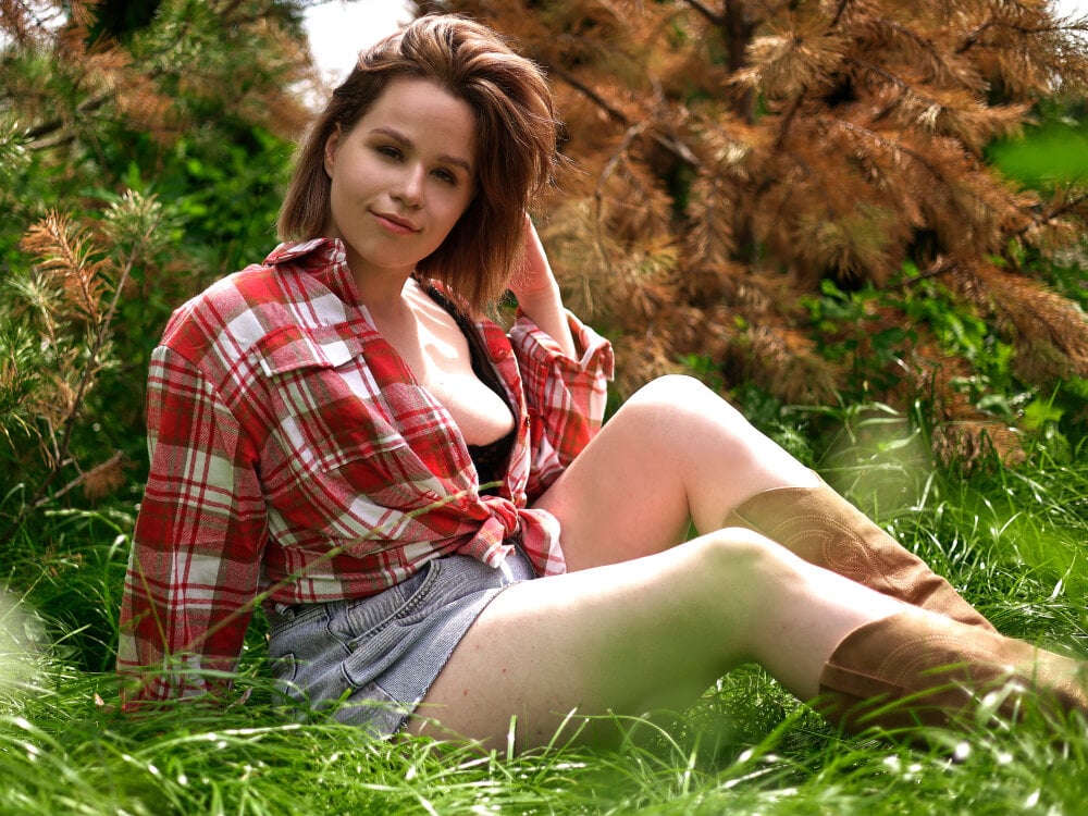 Live sex webcam photo for ErikaLust #290338563