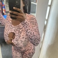 prettymelon's webcam live show
