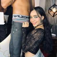 aaron_and_alahya's webcam live show