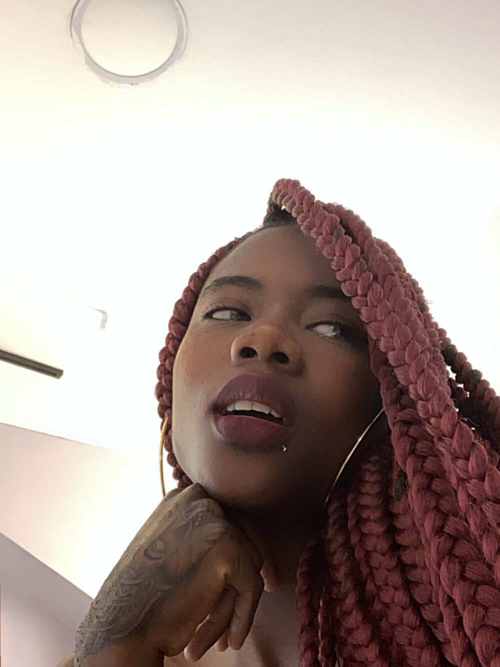 Maddyjohnsonn élő XXX-chatje