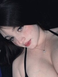 Offline chatovací místnost alyssa_blaze