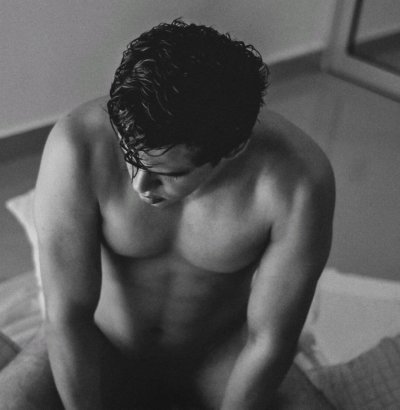 Lucian_Gomez_ Male Colombian Online Cam Striptease