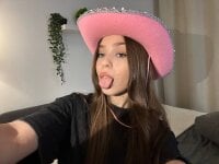 BlurryWish's webcam live show