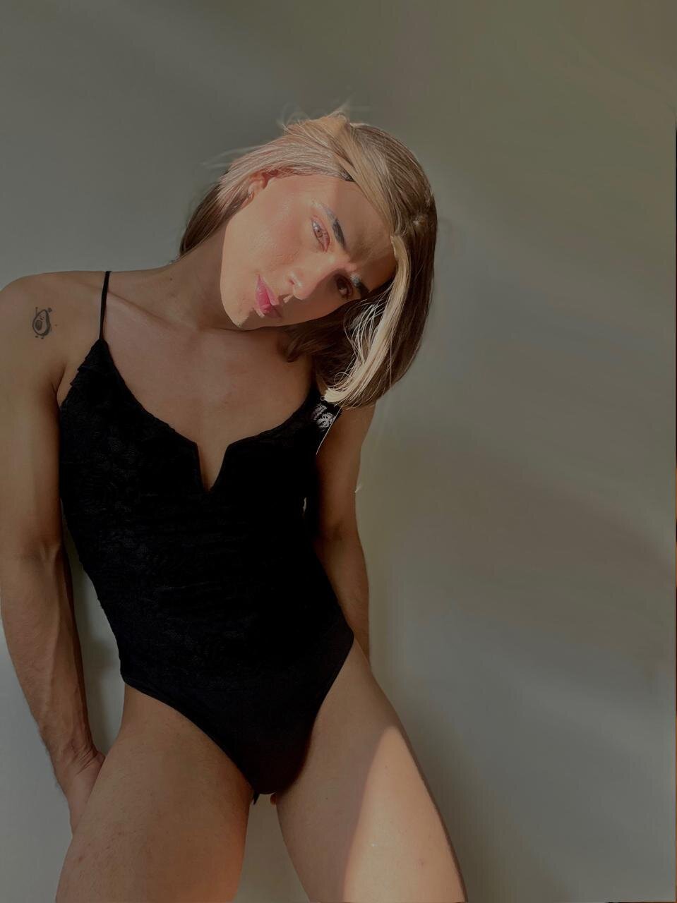 _sofia_wood_