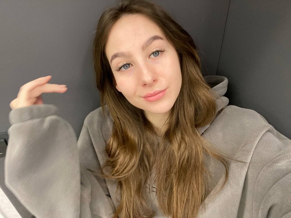 Miila_Dasss' Offline XXX Chat