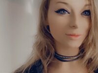 KittyKayAndEasyD's Offline XXX Chat