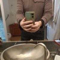 massive_cum webcam thumbnail